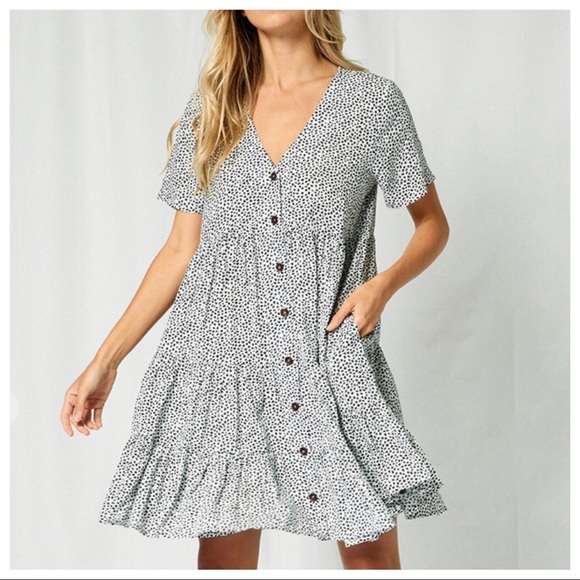 ShopEvelynne Dresses & Skirts - Boho Chic floral Tiered dress